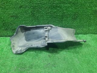 Запчасть защита горловины бензобака TOYOTA Ractis 2007