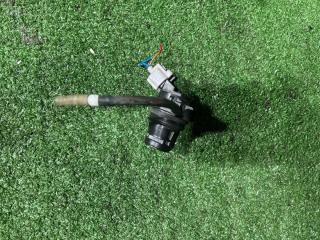 Запчасть моторчик стеклоомывателя задний TOYOTA Wish 2005