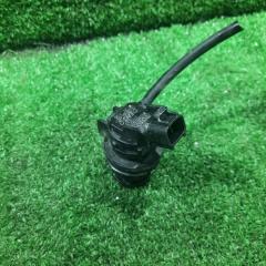 Запчасть моторчик стеклоомывателя задний TOYOTA Corolla Fielder 2008