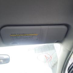 Козырек солнцезащитный передний правый TOYOTA Vitz 2009
