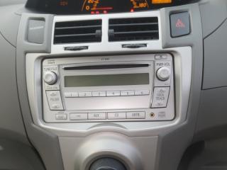 Магнитола TOYOTA Vitz 2009