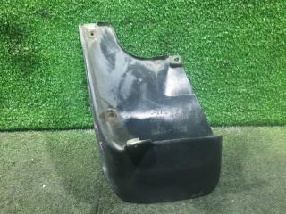 Запчасть брызговик задний левый TOYOTA Estima Emina