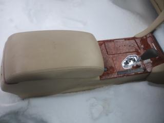 Бардачок между сиденьями TOYOTA Crown 2003