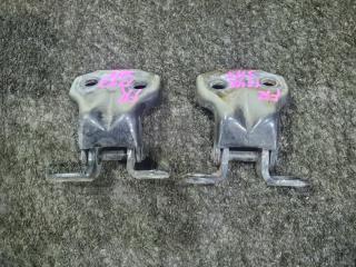 Петли двери передние правые SUBARU Forester 2009