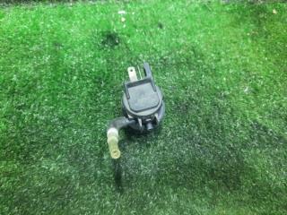 Фото запчасти моторчик стеклоомывателя DAIHATSU Move контрактная запчасть Запчасть моторчик стеклоомывателя DAIHATSU Move