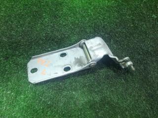 Фото запчасти ролик сдвижной двери левый SUBARU Sambar контрактная запчасть Запчасть ролик сдвижной двери левый SUBARU Sambar