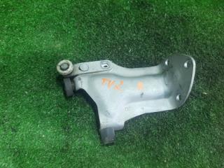 Фото запчасти ролик сдвижной двери правый SUBARU Sambar контрактная запчасть Запчасть ролик сдвижной двери правый SUBARU Sambar