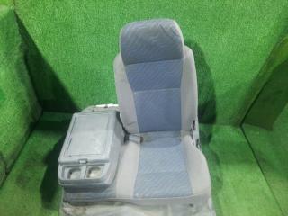 Сидение переднее левое NISSAN Caravan