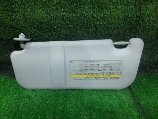 Запчасть козырек солнцезащитный передний правый TOYOTA Vitz 2011
