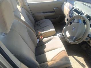 Сидение переднее NISSAN Tiida Latio 2008