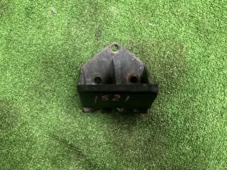 Крепление бампера заднее правое SUBARU Legacy 2000 контрактная Крепление бампера заднее правое SUBARU Legacy 2000