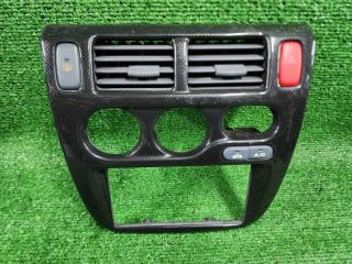 Консоль магнитофона HONDA HR-V 1999