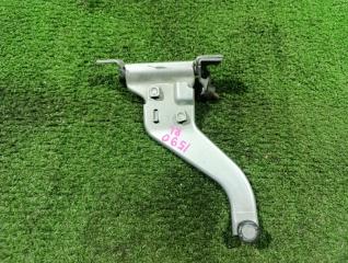 Ролик сдвижной двери задний левый TOYOTA Isis 2012