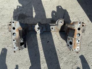 Балка ДВС передняя TOYOTA Hiace 1999 контрактная Балка ДВС передняя TOYOTA Hiace 1999