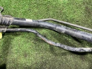 Горловина бака Ractis NCP105