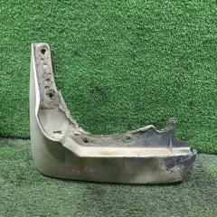 Брызговик передний левый TOYOTA Hiace 1999