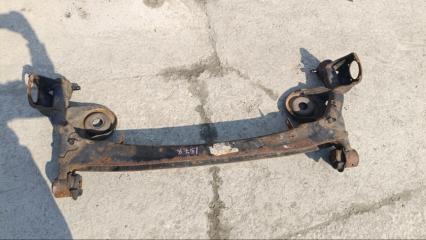 Балка задняя TOYOTA Ipsum 2003