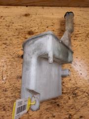 Бачок стеклоомывателя TOYOTA SUCCEED 2002