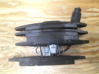 Колодки тормозные передние GOLF 5 2006 1K1 BLF Колодки тормозные передние GOLF 5 2006 1K1 BLF