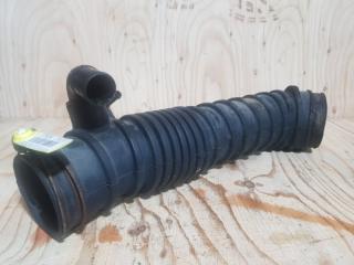 Патрубок воздушного фильтра MITSUBISHI DINGO 2000