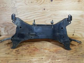 Балка поперечная передняя MITSUBISHI DINGO 2000 контрактная Балка поперечная передняя MITSUBISHI DINGO 2000