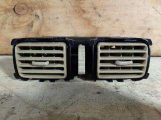 Запчасть дефлектор воздушный NISSAN FUGA 2006