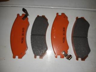 Колодки тормозные передние NISSAN SERENA новая Колодки тормозные передние NISSAN SERENA
