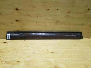 Запчасть ветровик задний левый NISSAN AD 2001