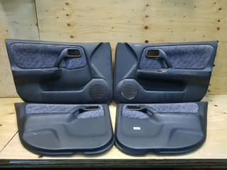 Обшивка двери NISSAN PRIMERA 1996