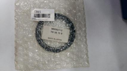 Запчасть сальник MITSUBISHI DELICA TRUCK 1994