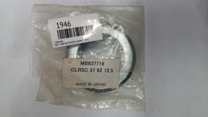 Фото запчасти сальник MITSUBISHI PAJERO 1995 новая запчасть Запчасть сальник MITSUBISHI PAJERO 1995