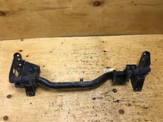 Фото запчасти балка поперечная передняя MITSUBISHI PAJERO IO 2001 контрактная запчасть Запчасть балка поперечная передняя MITSUBISHI PAJERO IO 2001