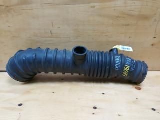 Патрубок воздушного фильтра MITSUBISHI DINGO 2000