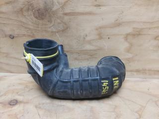 Фото запчасти патрубок воздушного фильтра TOYOTA IST 2002 контрактная запчасть Запчасть патрубок воздушного фильтра TOYOTA IST 2002