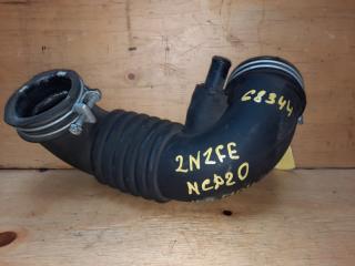 Фото запчасти патрубок воздушного фильтра TOYOTA FUNCARGO 2000 контрактная запчасть Запчасть патрубок воздушного фильтра TOYOTA FUNCARGO 2000