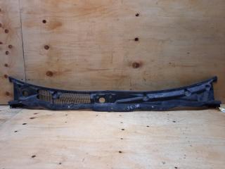 Запчасть решетка под дворники NISSAN LAUREL 1997