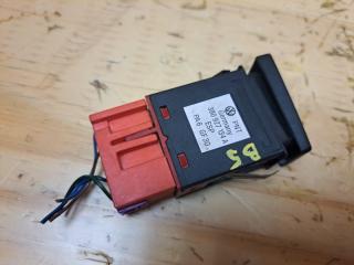 Кнопка в салон VOLKSWAGEN PASSAT 3B3 AWT