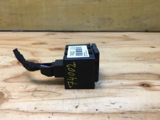 Кнопка в салон A6 2005 4F2 AUK Кнопка в салон A6 2005 4F2 AUK
