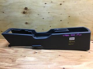 Консоль между сидений NISSAN X-TRAIL 2002