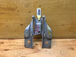 Фото запчасти петля капота NISSAN SUNNY 2000 контрактная запчасть Запчасть петля капота NISSAN SUNNY 2000