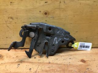 Замок капота NISSAN RNESSA 1999