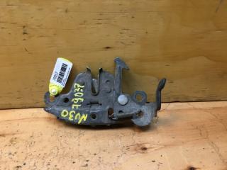 Запчасть замок капота NISSAN PRESAGE 1999