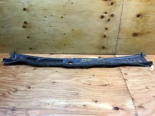 Запчасть решетка под дворники NISSAN LAUREL 1997