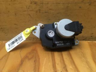 Сервопривод заслонок печки NISSAN SERENA 2000