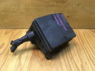 Блок реле и предохранителей MITSUBISHI OUTLANDER 2006 контрактная Блок реле и предохранителей MITSUBISHI OUTLANDER 2006