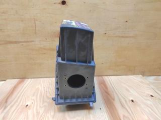 Корпус воздушного фильтра NISSAN PRESAGE 1999