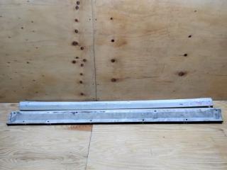 Накладка порога MITSUBISHI DINGO 2000