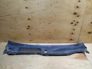 Запчасть решетка под дворники NISSAN LAUREL 1996