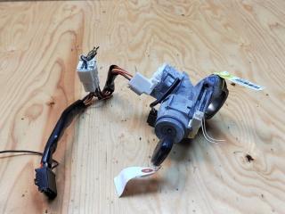 Замок зажигания TOYOTA RACTIS 2006