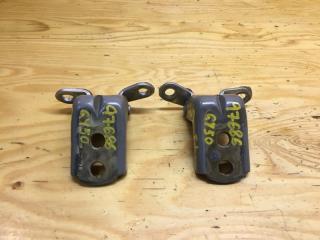 Петля двери передняя левая NISSAN FUGA 2005